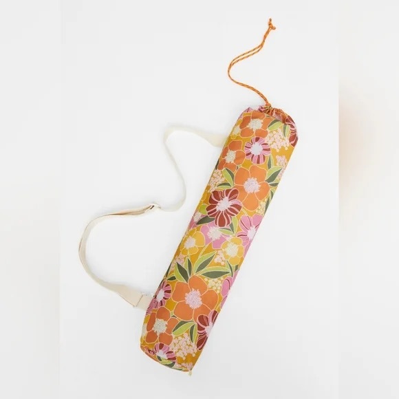 NWT Zara Sun Shade Canopy Beach Floral Portable Tote Accessory - Picture 2 of 6